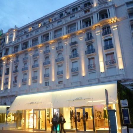 Studio Croisette Cannes Bilik gambar