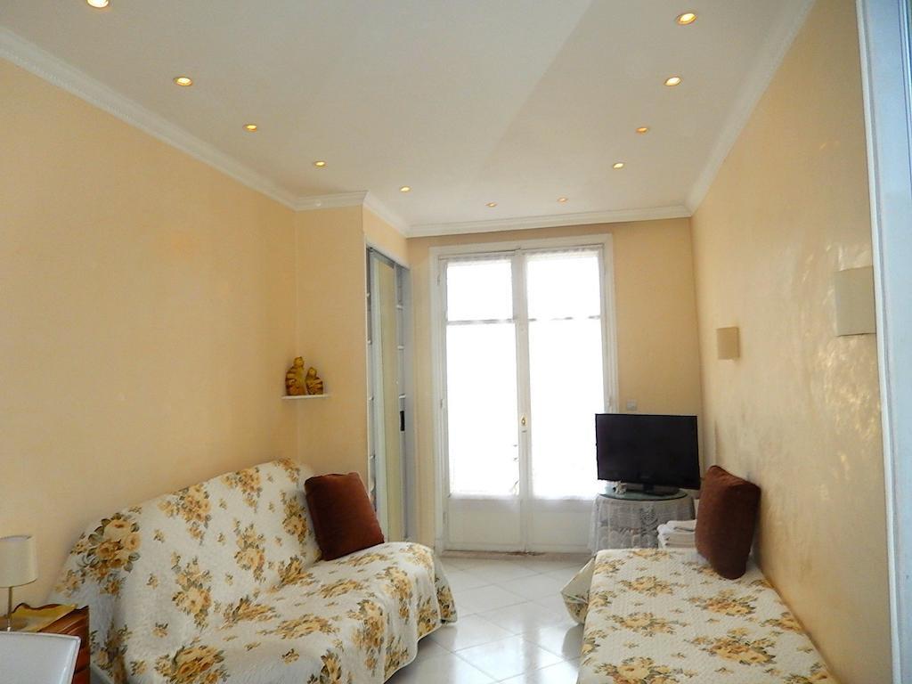 Studio Croisette Cannes Bilik gambar
